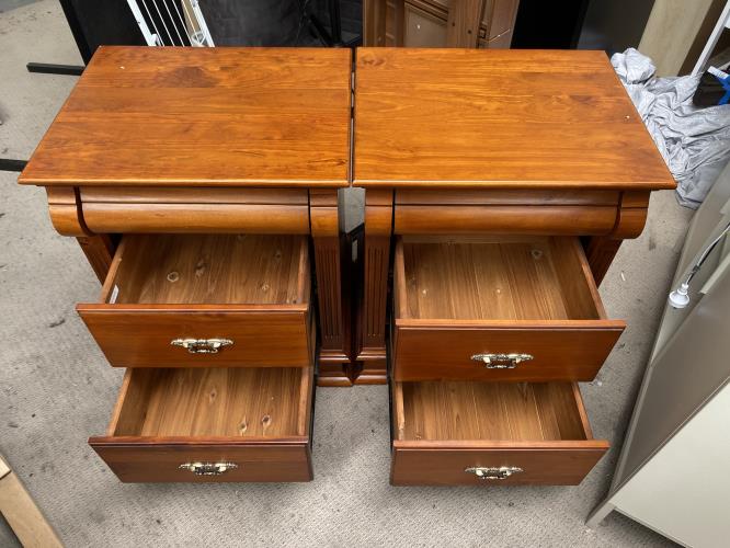 Second-hand Set of 2 Bedside Tables - Photo 3)