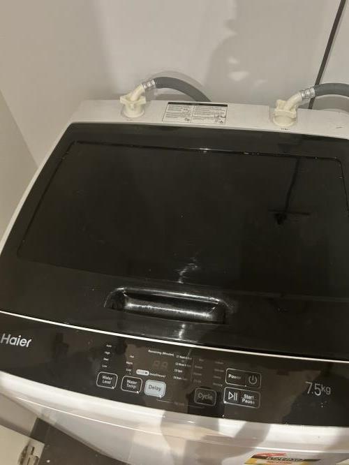 Second-hand Haier 7.5kg Top Load Washing Machine - Photo 3)