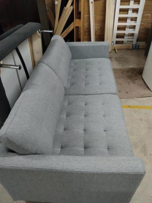 Second-hand Stylish Sofa - Photo 3)