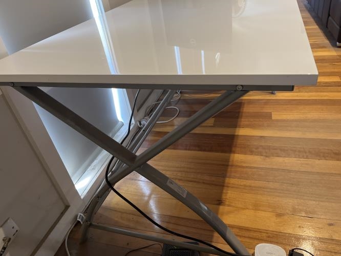 Second-hand Stylish Desk - Photo 3)