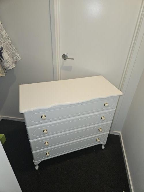 Second-hand Chest of Drawers - Photo 3)