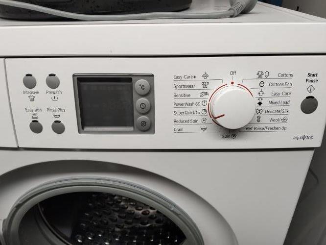 Second-hand Bosch 8kg Front Load Washing Machine - Photo 3)