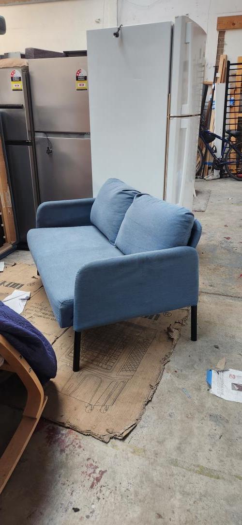 Second-hand Sofa - Photo 3)