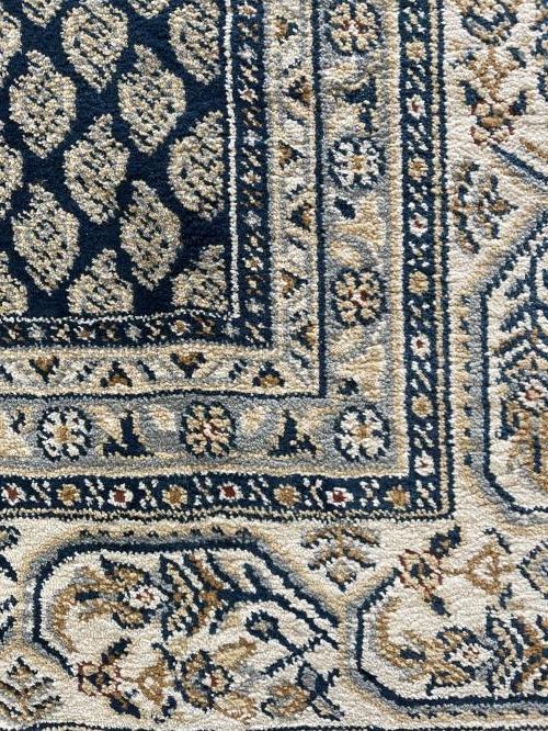 Second-hand Rug - Photo 3)
