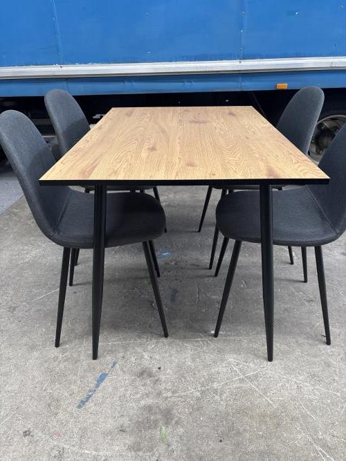 Second-hand Dining Table with 4 Chairs - Photo 3)