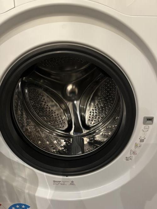 Second-hand Hisense 7.5kg Front Load Washing Machine - Photo 3)