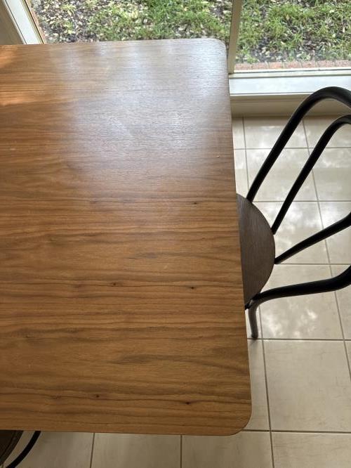 Second-hand Dining Table with 4 Chairs - Photo 3)