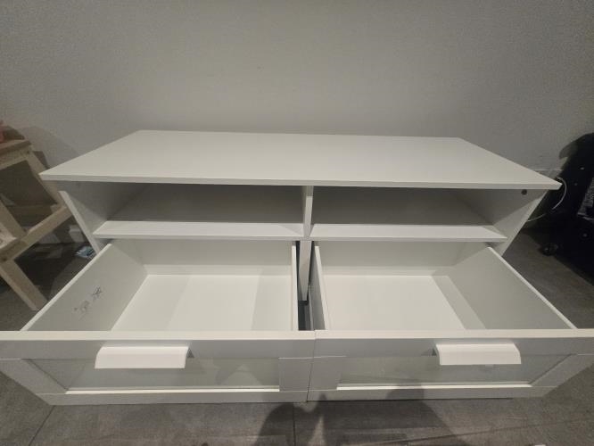 Second-hand Entertainment Unit - Photo 3)