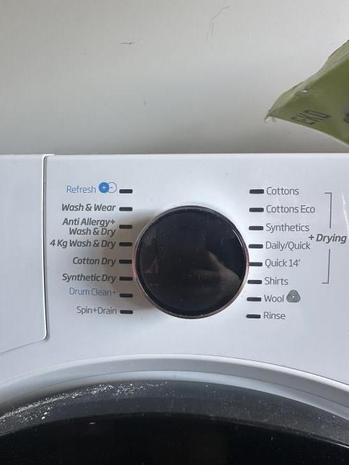 Second-hand Beko 7.5kg / 4kg Washer-Dryer Combo - Photo 3)