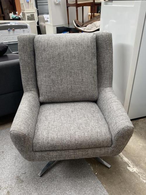 Second-hand Armchair - Photo 3)