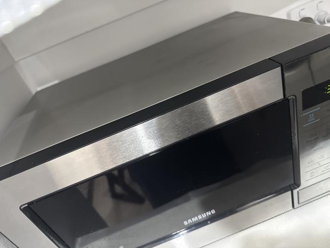 Second-hand Samsung Microwave - Photo 3)