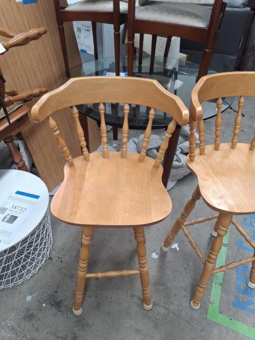Second-hand Set of 2 Timber Bar Stools - Photo 3)