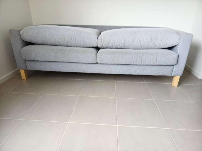 Second-hand  - Photo 3)