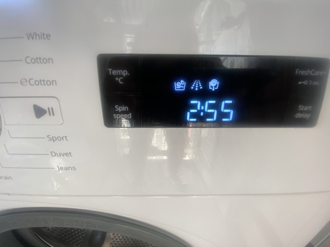 Second-hand Whirlpool 7kg Front Load Washing Machine - Photo 3)