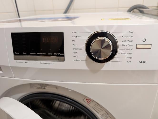 Second-hand Haier 7.5kg Front Load Washing Machine - Photo 3)
