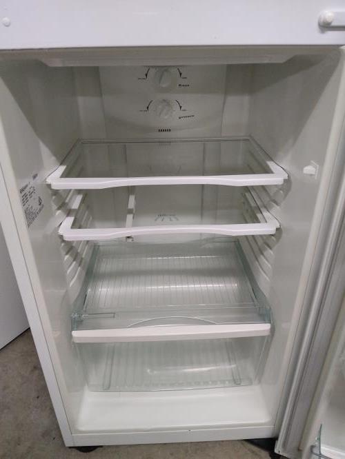 Second-hand Westinghouse 280L Top Mount Fridge - Photo 3)