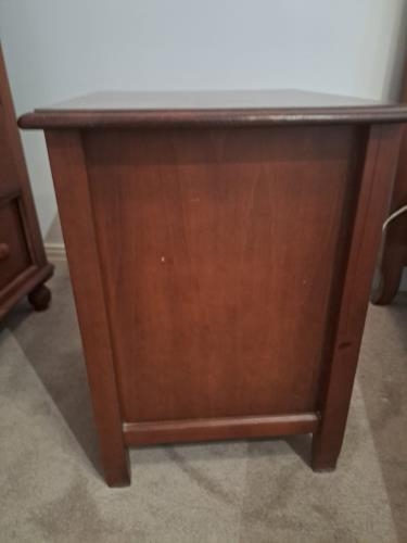 Second-hand Bedside Table - Photo 3)