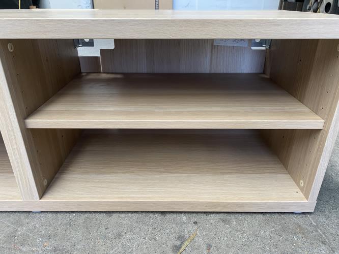 Second-hand Entertainment Unit - Photo 3)