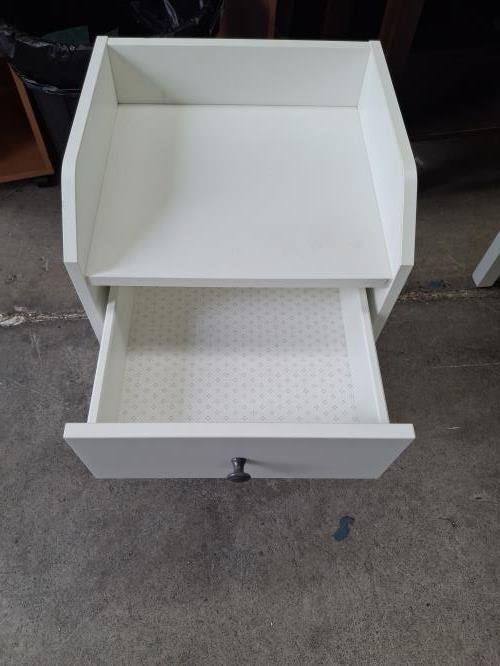 Second-hand Bedside Table - Photo 3)