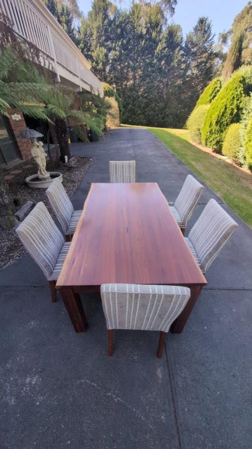 Second-hand Dining Table with 6 Chairs - Photo 3)