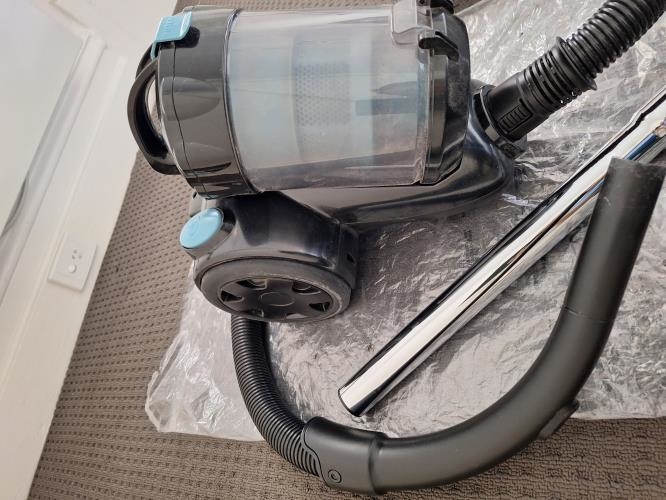 Second-hand Anko Bagless Vacuum Cleaner - Photo 3)