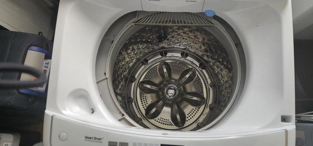 Second-hand LG 7.5kg Top Load Washing Machine - Photo 3)