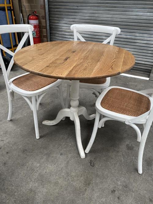 Second-hand Dining Table with 4 Chairs - Photo 3)