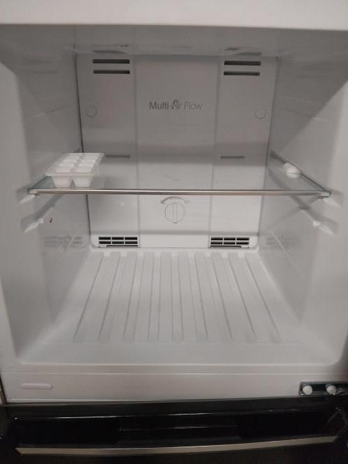 Second-hand Chiq 202L Top Mount Fridge - Photo 3)
