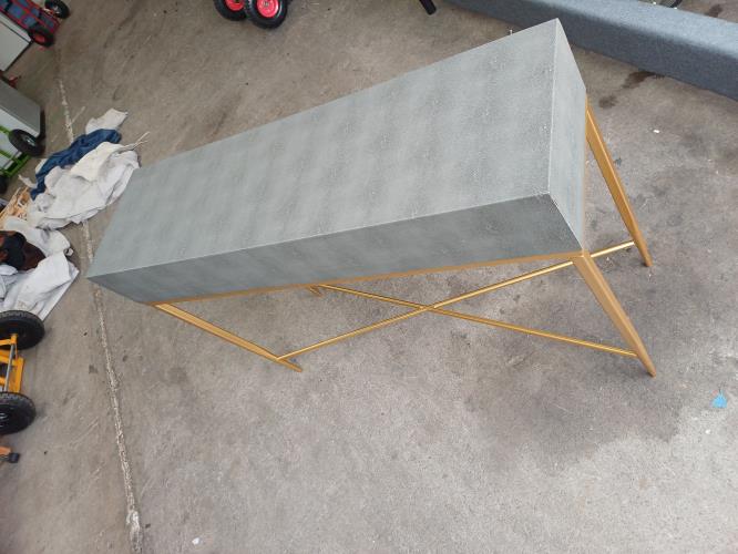Second-hand Stylish Hall Table - Photo 3)