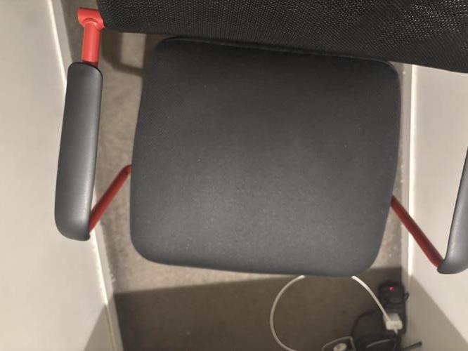 Second-hand Office Swivel Chair - Photo 3)