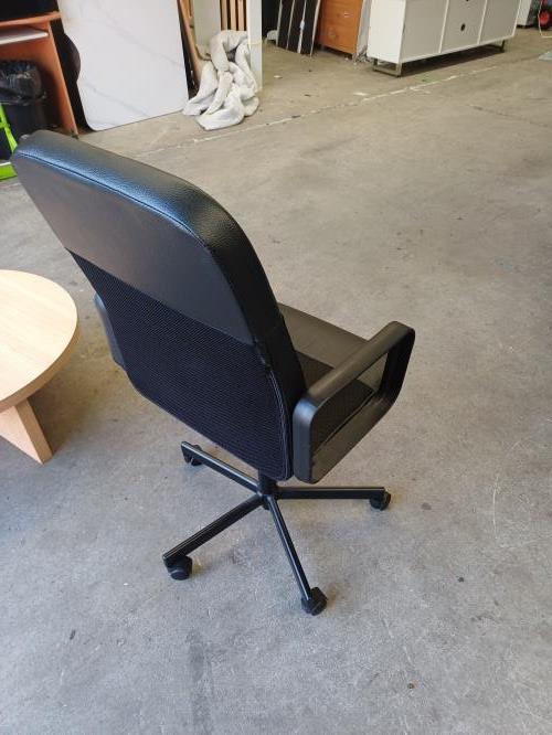 Second-hand Office Swivel Chair - Photo 3)