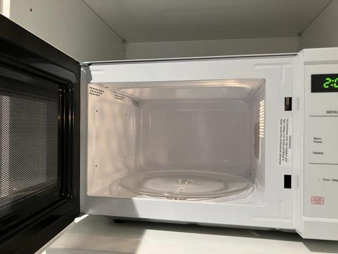 Second-hand Mistral Microwave - Photo 3)