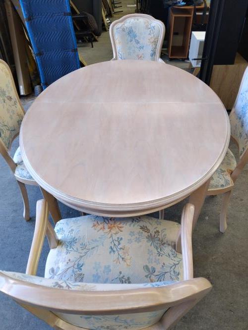 Second-hand Extendable Dining Table with 4 Chairs - Photo 3)