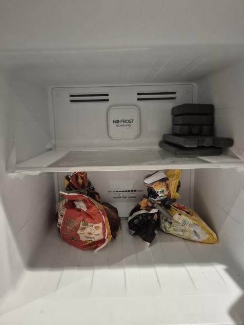 Second-hand Hisense 326L Top Mount Fridge - Photo 3)