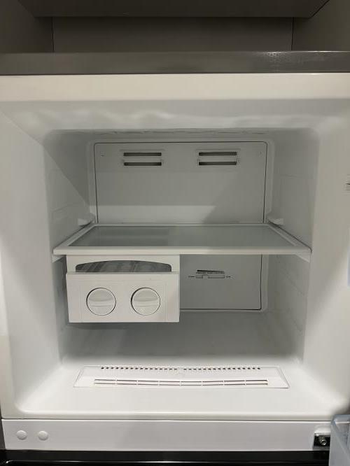 Second-hand Hisense 230L Top Mount Fridge - Photo 4)