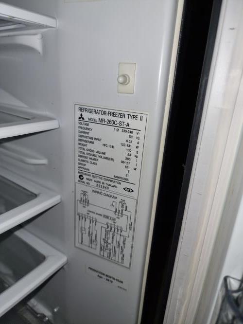 Second-hand Mitsubishi 260L Top Mount Fridge - Photo 4)