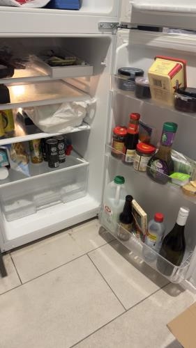 Second-hand TECO 215L Top Mount Fridge - Photo 4)