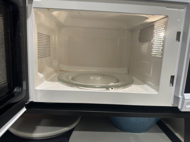 Second-hand Microwave - Photo 4)