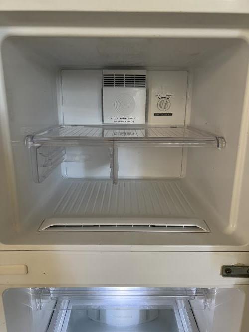 Second-hand Haier 224L Top Mount Fridge - Photo 4)