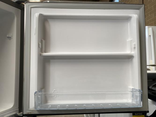 Second-hand Hisense 207L Top Mount Fridge - Photo 4)