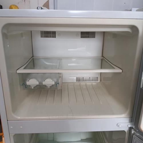 Second-hand Westinghouse 300L Top Mount Fridge - Photo 4)