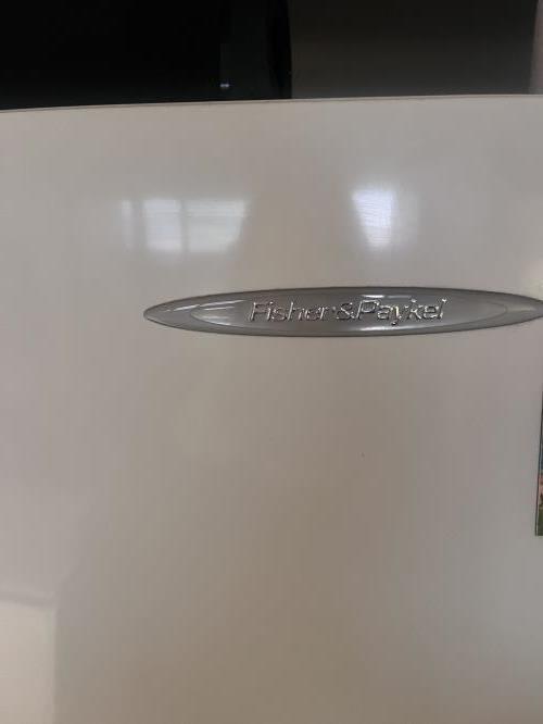 Second-hand Fisher & Paykel 380L Top Mount Fridge - Photo 4)