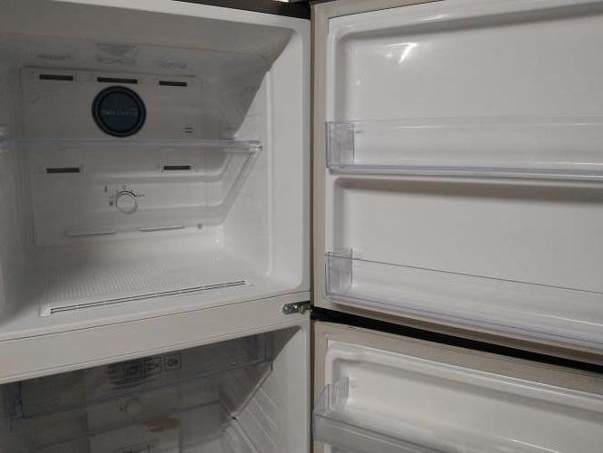 Second-hand Samsung 343L Top Mount Fridge - Photo 4)