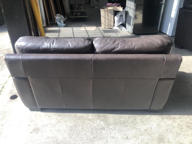 Second-hand Two Seater Sofa - Photo 4)