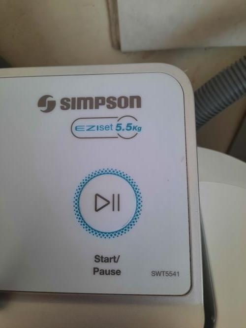 Second-hand Simpson 5.5kg Top Load Washing Machine - Photo 4)