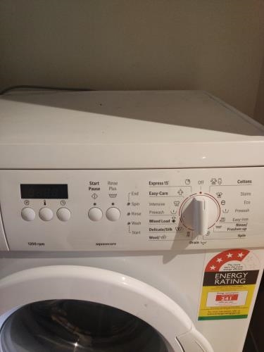 Second-hand Bosch 6.5kg Front Load Washing Machine - Photo 4)