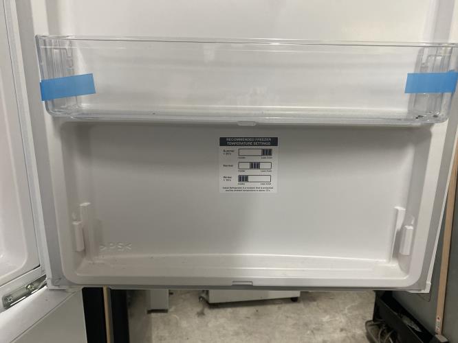 Second-hand Kelvinator 245L Top Mount Fridge - Photo 4)