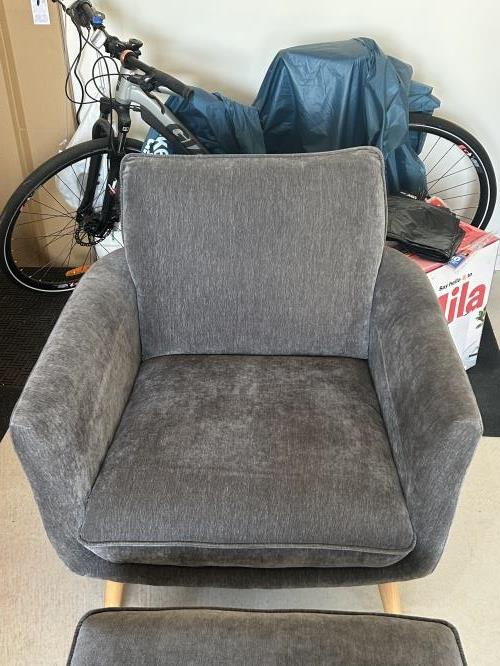 Second-hand Stylish Armchair with Foot Stool - Photo 4)