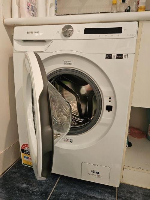 Second-hand Samsung 7.5kg Front Load Washing Machine - Photo 4)