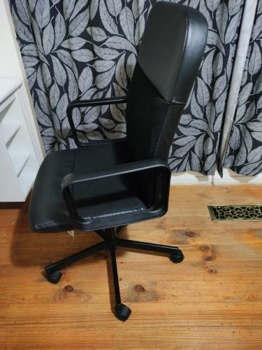 Second-hand Office Chair - Photo 4)